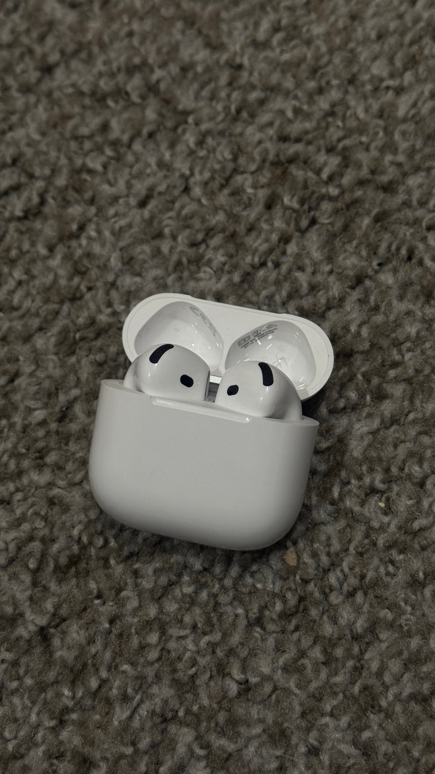 Airpods 4
